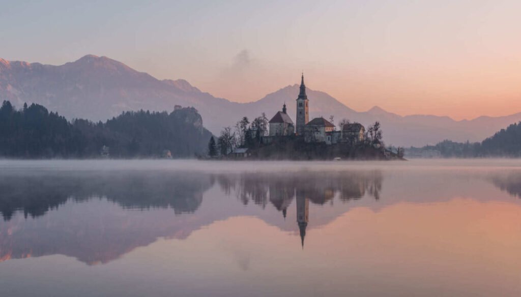 church-in-the-middle-of-lake