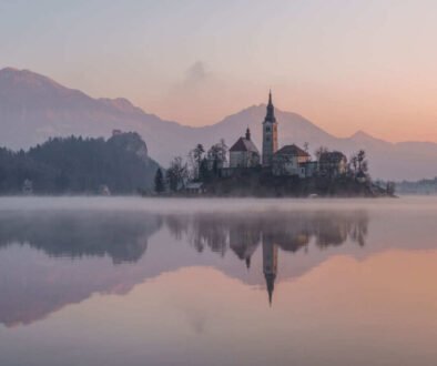 church-in-the-middle-of-lake